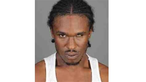 Man arrested in Albany on weapon charges
