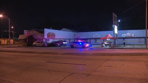 Man charged in connection with shooting outside strip club in South Loop