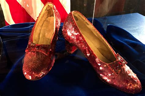 Man charged with stealing ‘Wizard of Oz’ slippers from Minnesota museum expected to plead guilty