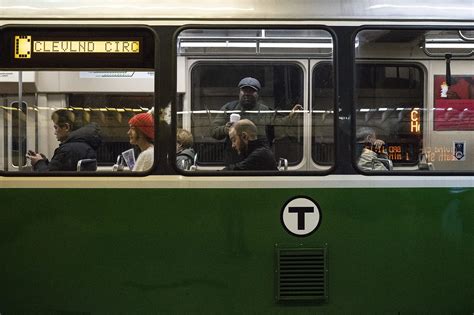 Man dead after trying to board moving Green Line trolley: MBTA