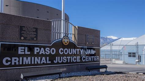 Man dies in El Paso County jail Tuesday