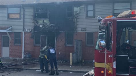 Man dies in house fire in East St. Louis