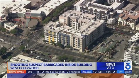 Man escapes standoff inside West Hollywood apartment after shooting neighbor through wall: LASD