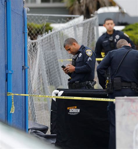 Man fatally shot Sunday in Oakland is identified