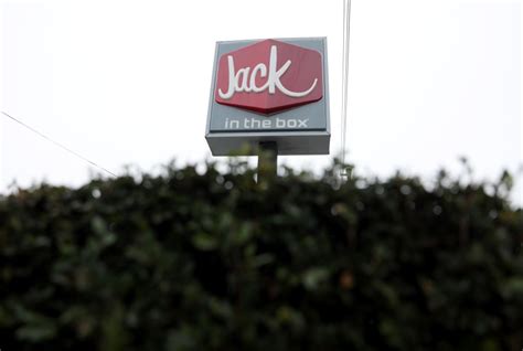 Man flashes gun over Jack in the Box order in St. Ann