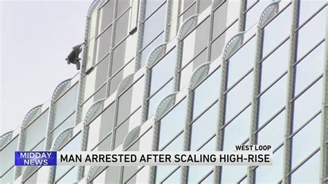 Man from Las Vegas charged after climbing Accenture Tower in Chicago