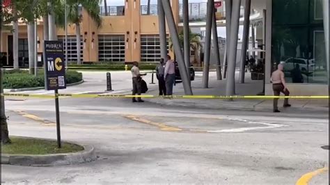 Man hospitalized after shooting self outside restaurant at Dadeland Mall