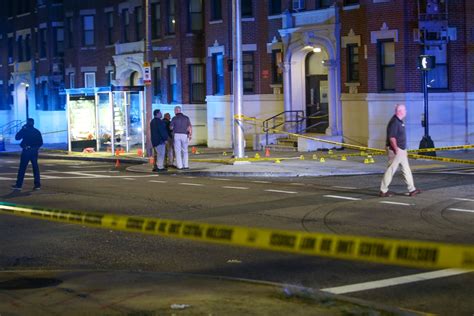 Man killed in Dorchester shooting