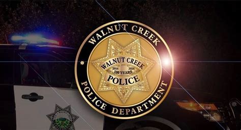 Man robs bank in Walnut Creek, flees with cash