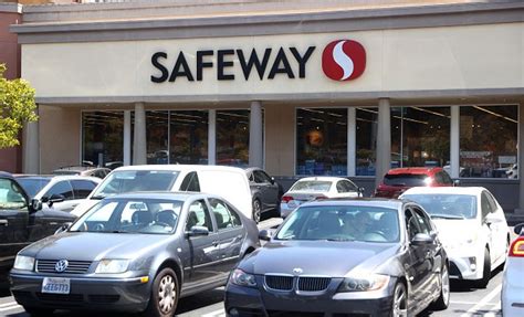Man runs to Safeway after being stabbed by girlfriend in American Canyon, arrest made