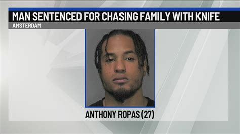 Man sentenced for chasing family with knife