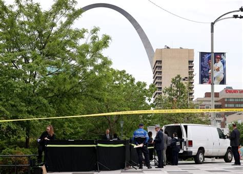Man shot, killed in Downtown St. Louis near Kiener Plaza