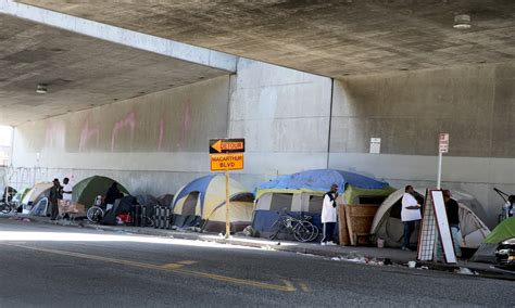 Man shot to death at homeless camp underneath Oakland freeway