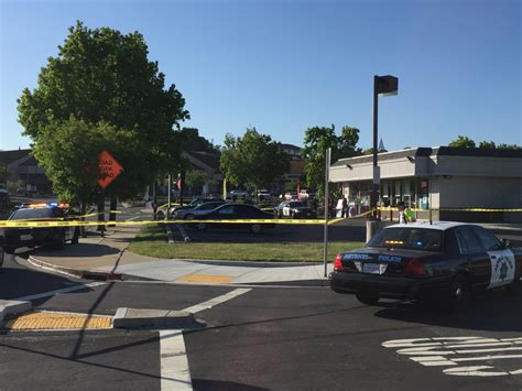Man shot to death in Antioch convenience store parking lot