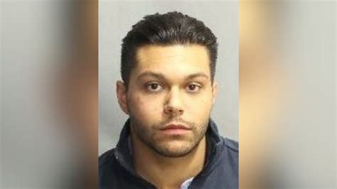 Man wanted for death threats, assault after woman attacked in Leaside