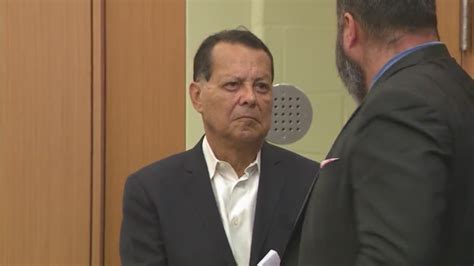 Man who posed as doctor gets probation