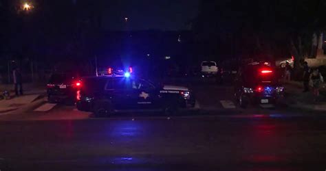 Man with warrants in custody after southeast Austin SWAT callout, APD says