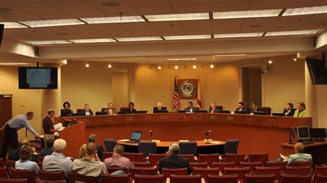 Manatee county commission meetings. To listen to Anna Maria’s public government meetings, call +1 (929) 205-6099 and dial 853-9200-0280 as the Meeting ID when prompted. Government officials urge callers to mute their phones when ... 