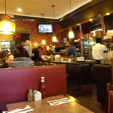 Manchester diner upper west side. Jan 10, 2024 · Posted Wed, Jan 10, 2024 at 2:29 pm ET. 33 Upper West Side restaurants are offering special deals for the 17-day-long "week." (Peter Senzamici/Patch) UPPER WEST SIDE, NY — It's the best month ... 