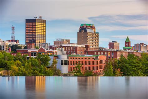 Manchester nh attractions. Complete information on tourist attractions and parks for Manchester, New Hampshire, including popular family and vacation destinations and state and local parks and recreation areas. 