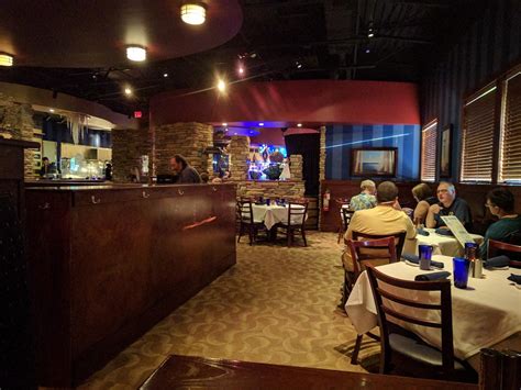 Mancy's Bluewater Grille: The old rules are broken - See 426