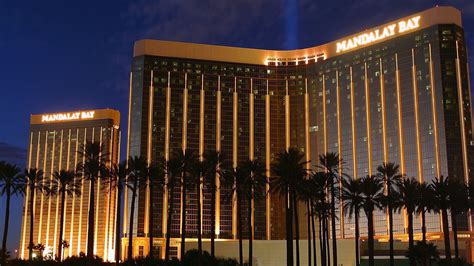 Stay at this 5-star luxury resort in Las Vegas. Enjoy 3 restaurants, 2 bars/lounges, and a full-service spa. Our guests praise the helpful staff and the clean rooms in our reviews. Popular attractions Casino at Luxor Las Vegas and Excalibur Casino are located nearby. Discover genuine guest reviews for Delano Las Vegas at Mandalay Bay, in Las Vegas …. Mandalay bay resort and casino expedia