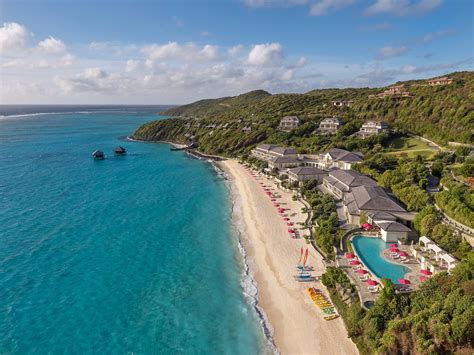 Mandarin canouan. The expansive grounds of the Mandarin Oriental Canouan may make the resort seem large, but its 1,200 acres are home to only 26 suites and 13 villas. The remote hideaway will make you feel like you ... 