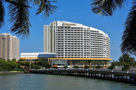 Mandarin hotel miami. Contact: View Website. 617-535-8888. Centrally located in the Back Bay, the hotel exudes luxury at every turn, from the massive marble lobby to the well-appointed rooms with skyline views. If you. 