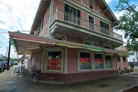 Mandinas nola. Mandina's, New Orleans: See 970 unbiased reviews of Mandina's, rated 4.5 of 5 on Tripadvisor and ranked #159 of 1,793 restaurants in New Orleans. 