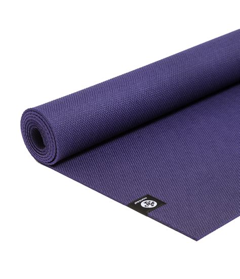 Manduka. For starters both the eKO® Series and the PRO® Series have been designed and engineered by yoga teachers to provide the ultimate surface to practice yoga. However, due to the different properties of the materials, they offer a different experience when practicing! Both mats exist in 3 versions. The Original, the Lite and the Travel. 