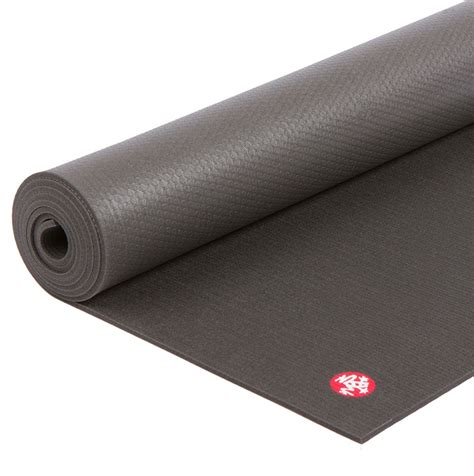 Manduka pro yoga mat. The Manduka PRO yoga mats are the most popular yoga mats on the planet, and the PRO travel yoga mat is the lightest and thinnest version of this PRO series. It weighs only 2.4 pounds (1.09 kg) and it is 2.5 mm thick. It measures 71" (180 cm) long and 24" (61 … 