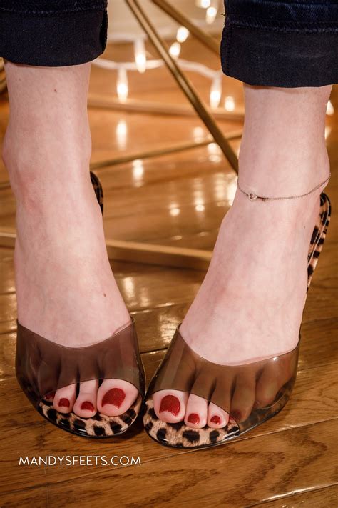 Mandysfeets Leaked XXX 💦 240 Photos