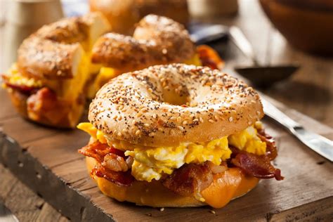 Manhattan bagel. Ess-a-Bagel has been a Manhattan staple since 1976, and local love for the family-owned business radiates throughout all of the five boroughs. Now, its expertly rolled, boiled and baked beauties ... 