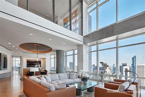 Manhattan penthouse. A Manhattan penthouse with a rooftop swimming pool has sold for $18.75 million, a roughly 40% discount from its original asking price of $30 million in 2022. 