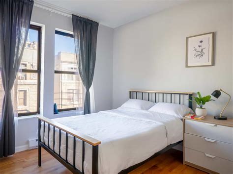 Manhattan rooms for rent. Apartment in Midtown Manhattan. National at 888 Sixth Avenue - Studio. Mar 27 – Apr 26. $6,161 month. 4.86 (112) Superhost. 