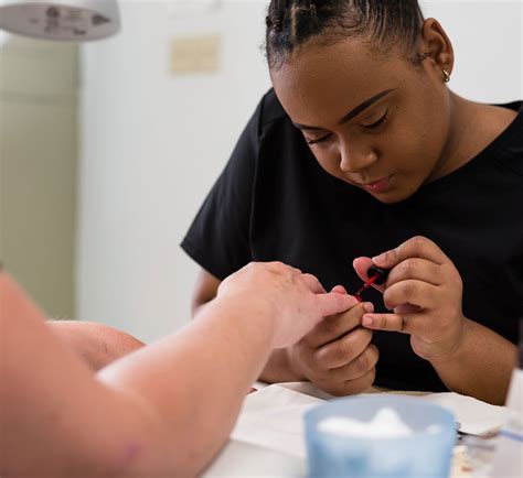 Manicurist schools. To get licensed as a manicurist in NJ you’ll need to complete training at one of the states nail tech schools. Admission requires that you be at least 17 years old. Minimum program length is 300 hours. Hours can be accumulated part time and even at night! 