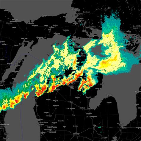 Manistee radar. On July 15, 1940, the tallest recorded person in history died at the Hotel Chippewa in Manistee. Robert Wadlow, who measured an incredible 8 feet, 11 inches tall - and was said to be still growing ... 