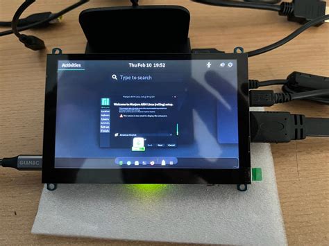 Manjaro touchscreen support.  My laptop has a touchscreen that used to work under Linux, but it...
