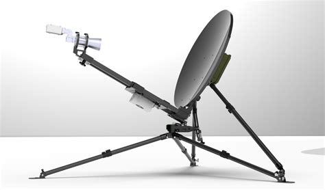 Manpack satcom antenna.  Equipped with a high performance parabolic antenna Manpack Ter...