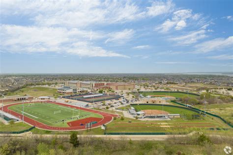 Mansfield Lake Ridge High School in Mansfield, TX