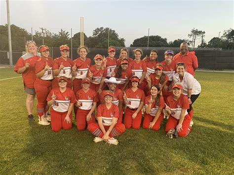 Mansfield legacy softball. Apr 27, 2024 · View pregame, in-game and post-game details from the Hutto (TX) vs. Mansfield Legacy (Mansfield, TX) playoff softball game on Sat, 4/27/2024. 