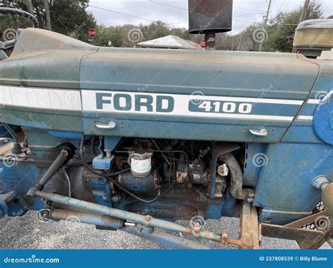 Manuale di riparazione del trattore ford 4100. - L'estetica della moda lenta incontra l'etica.