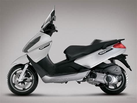 Manuale piaggio x7 125 i e. - Cuentos para chicos y grandes/stories for young and old.
