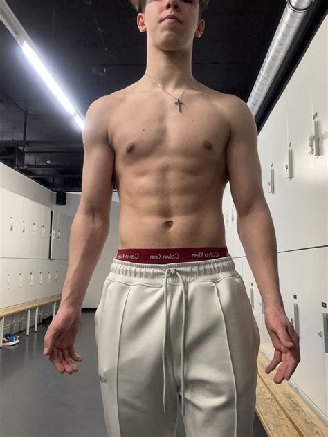 Manutwinkx &bull; MYM