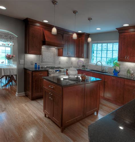 Maple Cherry Kitchen Cabinets - Photos & Ideas Houzz