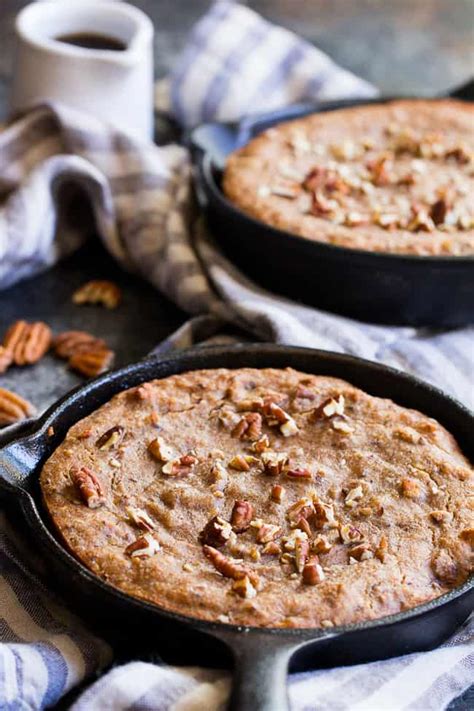 Maple Pecan Banana Breakfast Bake {Paleo & Vegan}