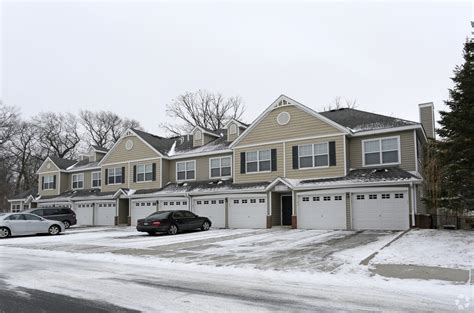 Maple grove townhomes for rent. View Apartments for rent in Maple Grove, MN. 3095 rental listings are currently available. Compare rentals, see map views and save your favorite Apartments. 