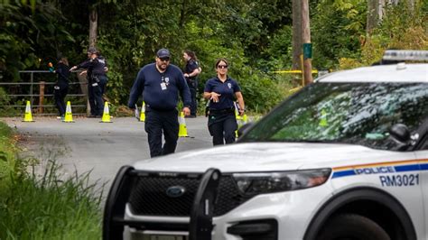 Maple ridge shooting neighbours.  As RCMP and B.  Homicide detectives have ...