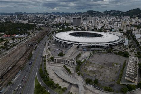 Maracana Stadium to close for field recovery, hosts Copa Libertadores final in November