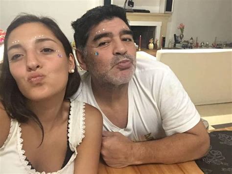 Maradona kızı